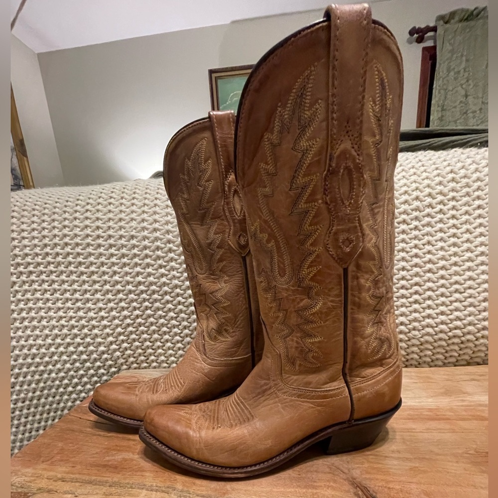 Old West leather cowboy boots